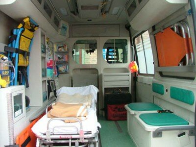 interno-ambulanza-400x300