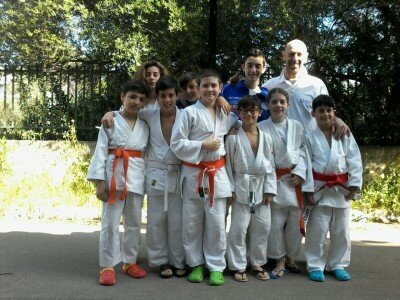 Il maestro Baglieri con i suoi allievi a Siracusa