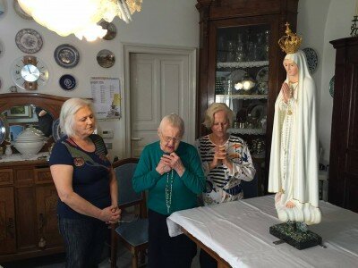 Madonna Pellegrina 2015 la visita alla centenaria Tuminello